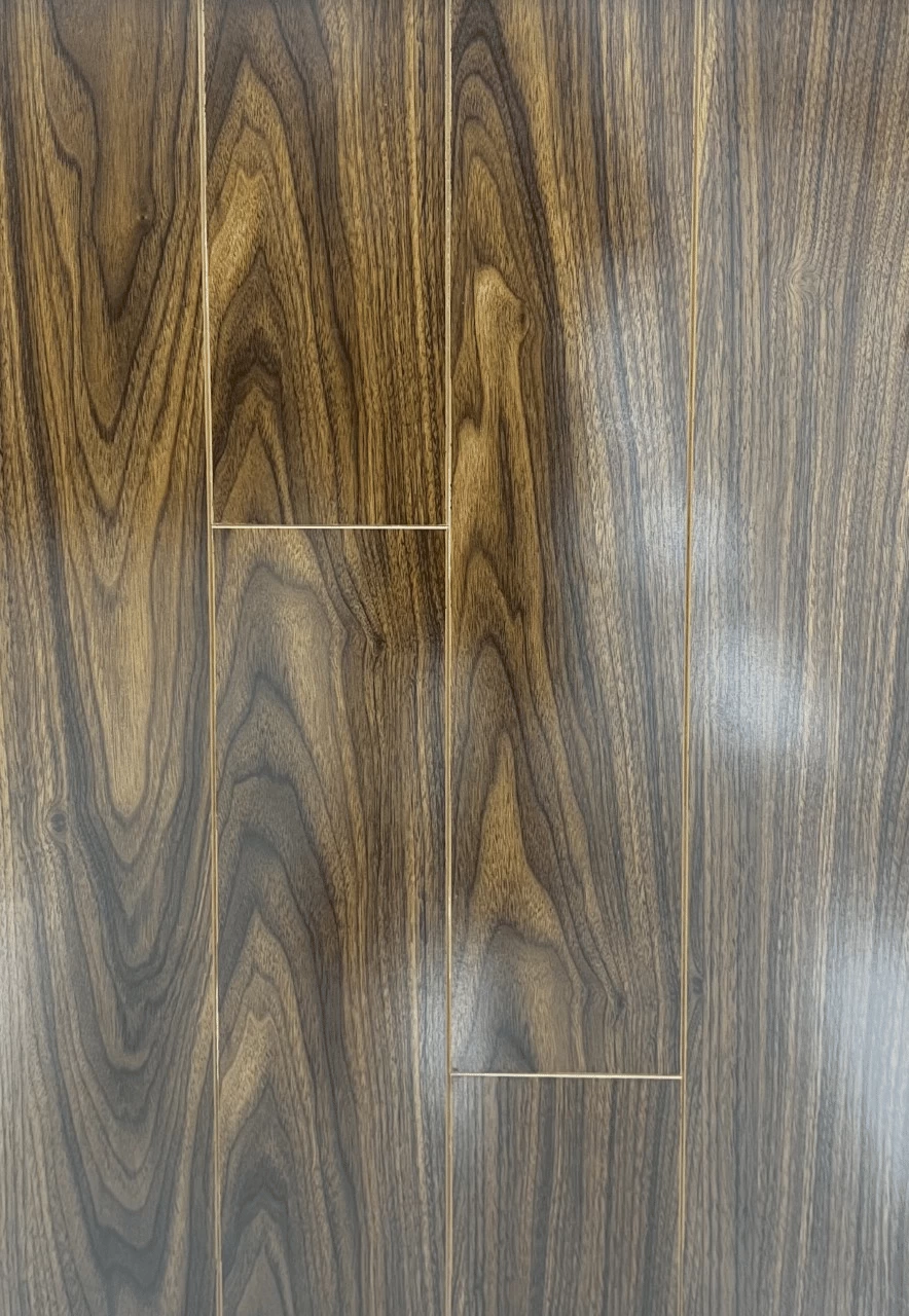 SHERWOOD ROYAL WALNUT 12 MM LAMINATE 19.77 SQFT/BOX 3 SHERWOOD ROYAL WALNUT 12 MM LAMINATE 19.77 SQFT/BOX