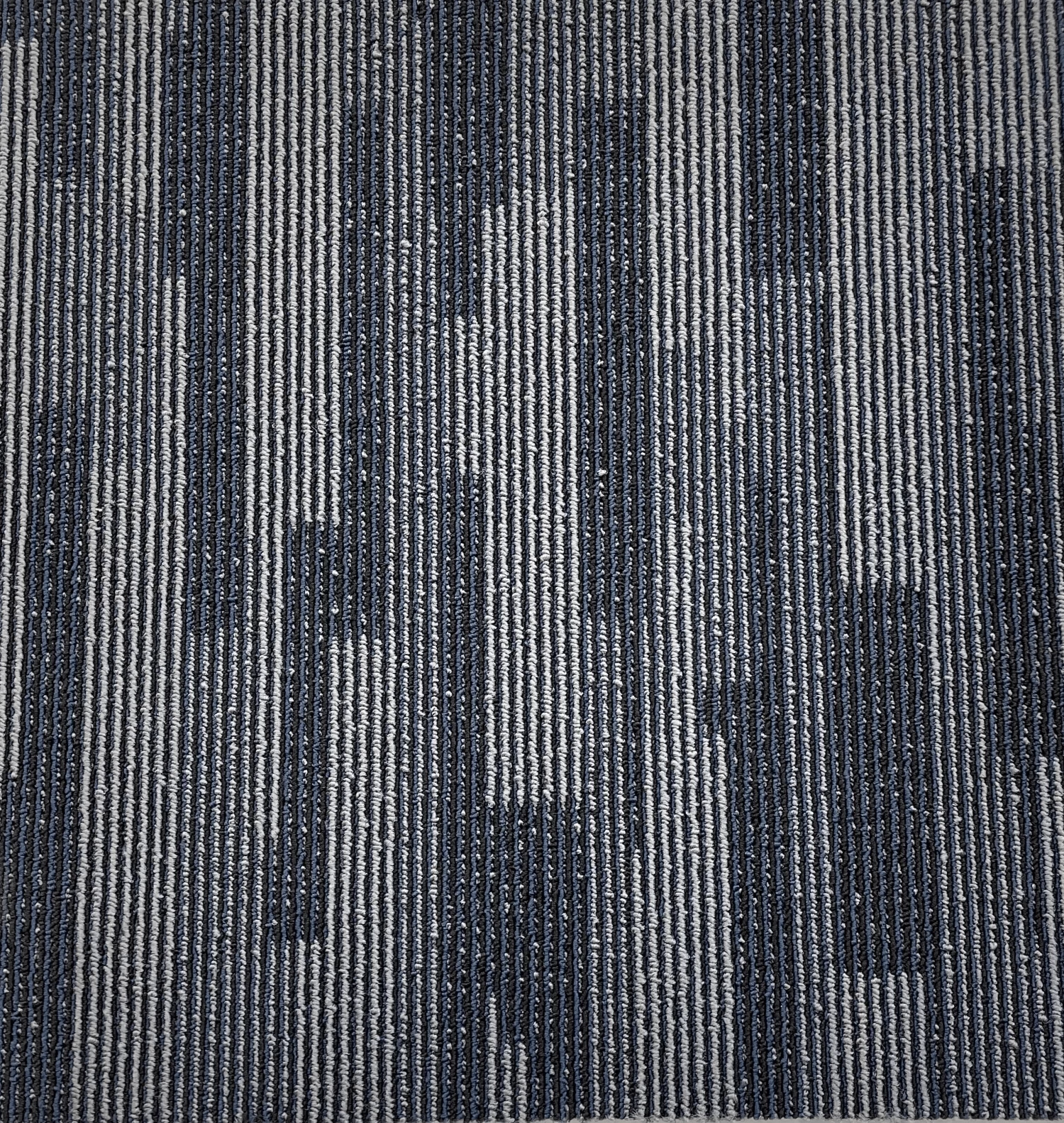 INTERSPACES CARPET TILE – VOLTAGE – CHARGED – 6 SQYD/BOX 3 INTERSPACES CARPET TILE – VOLTAGE – CHARGED – 6 SQYD/BOX