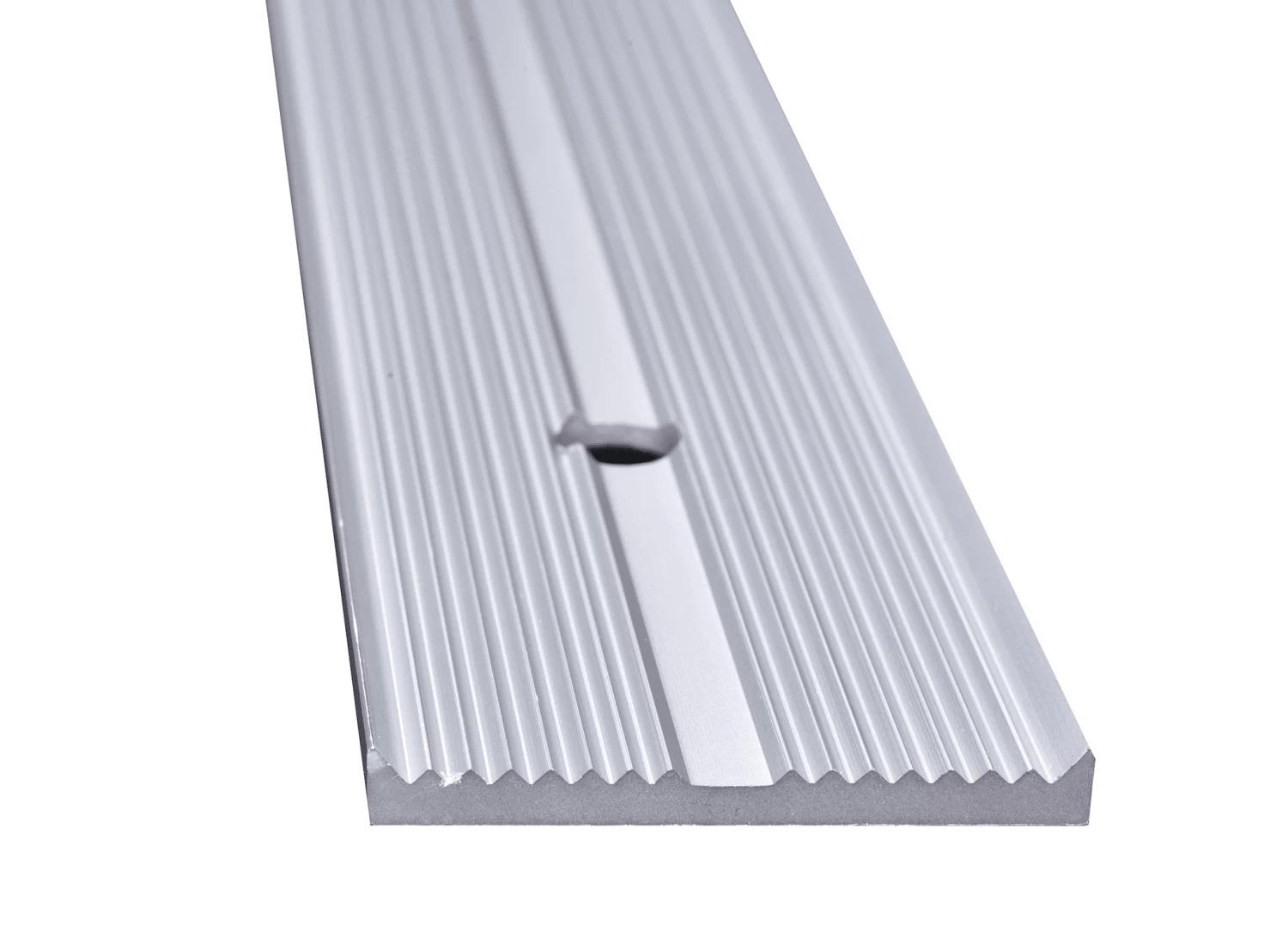 M-D PRO CM3210SCL75 ALUMINUM SABRE TOOTH STRAIGHT EDGE – SATIN CLEAR ANODIZED (SCA) – 2-1/4 IN. (57 MM) X 6.3 FT. (1.9 M) 3 M-D PRO CM3210SCL75 ALUMINUM SABRE TOOTH STRAIGHT EDGE – SATIN CLEAR ANODIZED (SCA) – 2-1/4 IN. (57 MM) X 6.3 FT. (1.9 M)